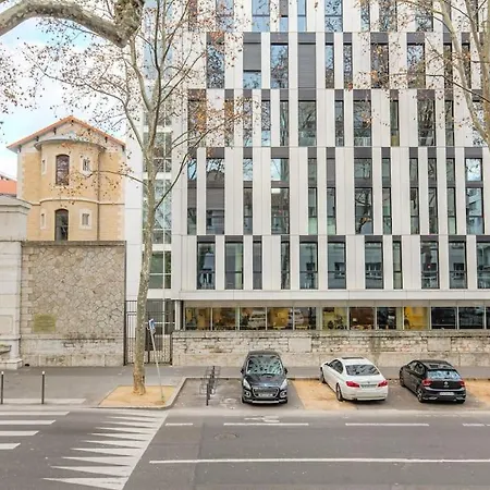 T2 Et Bien Equipe, Perrache, Confluence Διαμέρισμα *